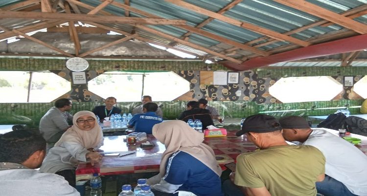 PWI Kabupaten Bima saat pelatihan jurnalistik di Panda