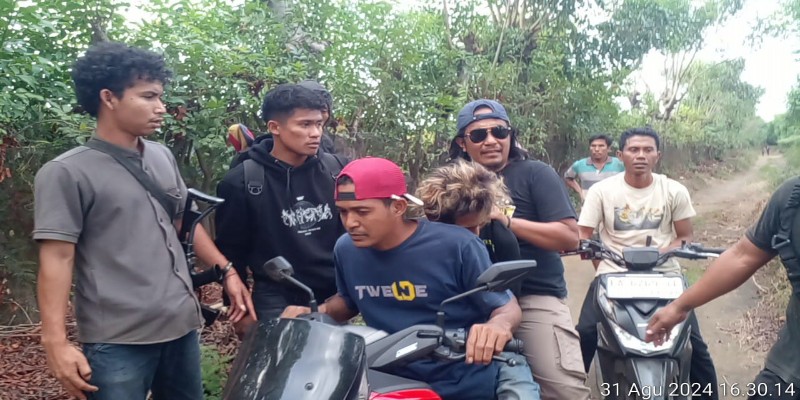Pelaku Penganiayaan di Nggembe Bima saat Ditangkap Polisi Pelaku Penganiayaan di Nggembe Bima saat Ditangkap Polisi