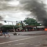 Keluarga korban pembacokan saat aksi di Cabang Donggo