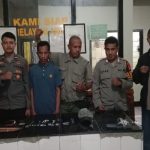 Pelaku saat berada di Mako Polsek Bolo