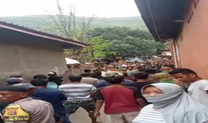 Suasana geledah rumah terduga Bandar Narkoba di Nata Suasana geledah rumah terduga Bandar Narkoba di Nata