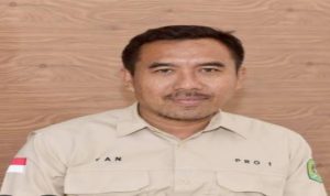 Kabag Protokol dan Komunikasi Pimpinan sekretariat daerah Kabupaten Bima, Suryadin SS Kabag Protokol dan Komunikasi Pimpinan sekretariat daerah Kabupaten Bima, Suryadin SS