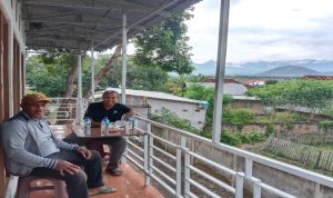 Lantai II Cafe P' Delia Chicken Lantai II Cafe P' Delia Chicken