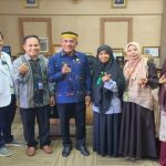 Bupati Bima saat bersama jajaran RSUD Sondosia