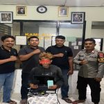 Tatang saat di Polsek Bolo