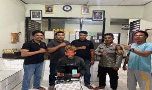 Tatang saat di Polsek Bolo