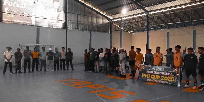 Prosesi Pembukaan Turnamen Futsal PWI CUP 2025 Prosesi Pembukaan Turnamen Futsal PWI CUP 2025