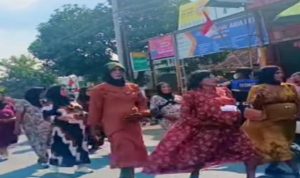 Regu Ibu Hamil asal RT 03 Desa Rasabou Regu Ibu Hamil asal RT 03 Desa Rasabou